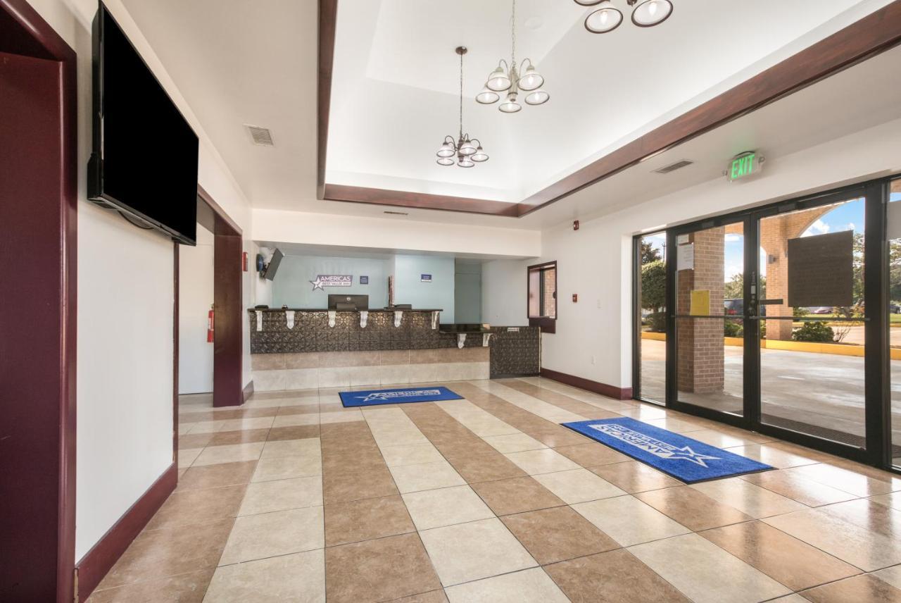 Americas Best Value Inn 斯托克布里奇 外观 照片