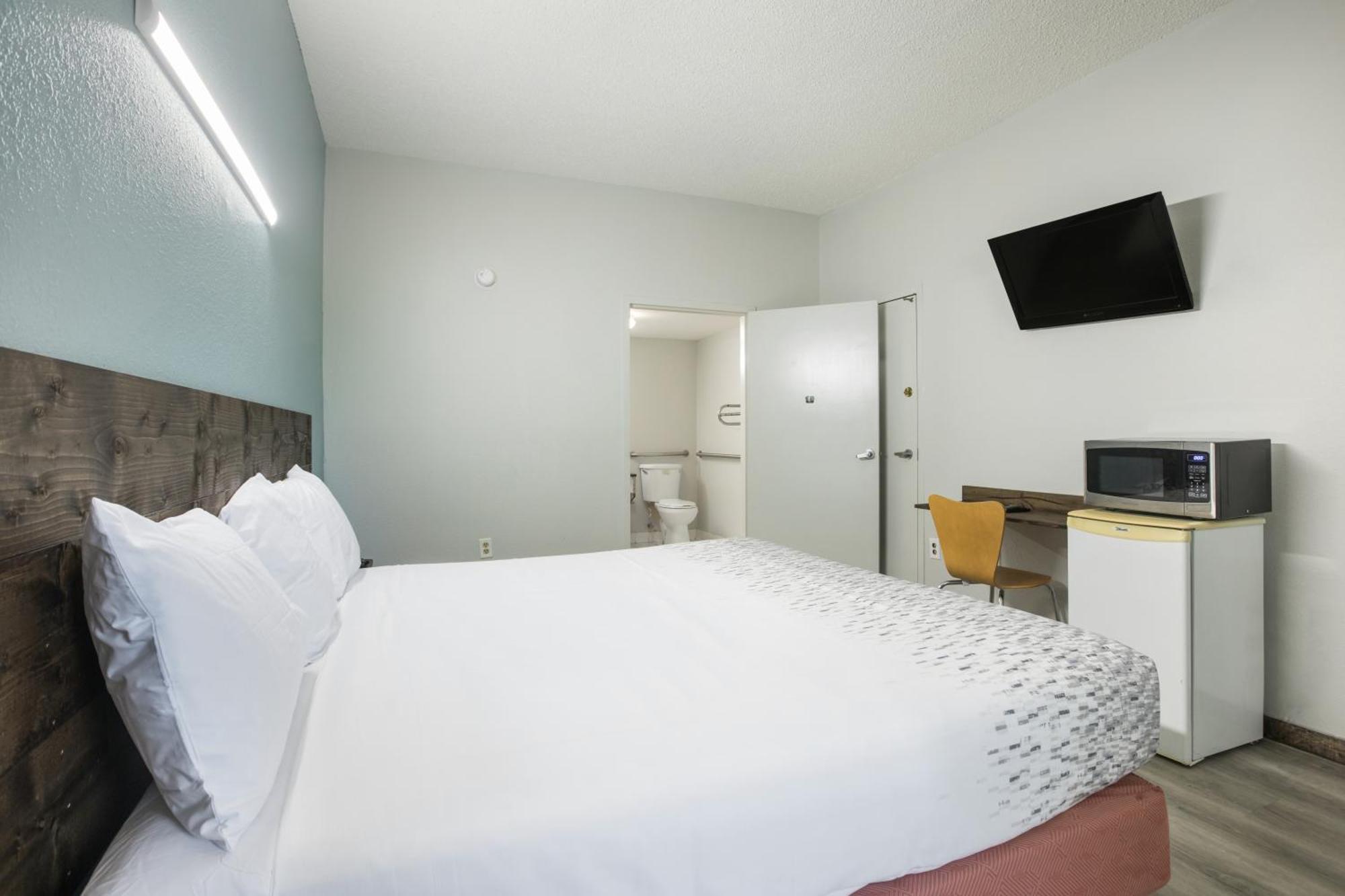 Americas Best Value Inn 斯托克布里奇 客房 照片