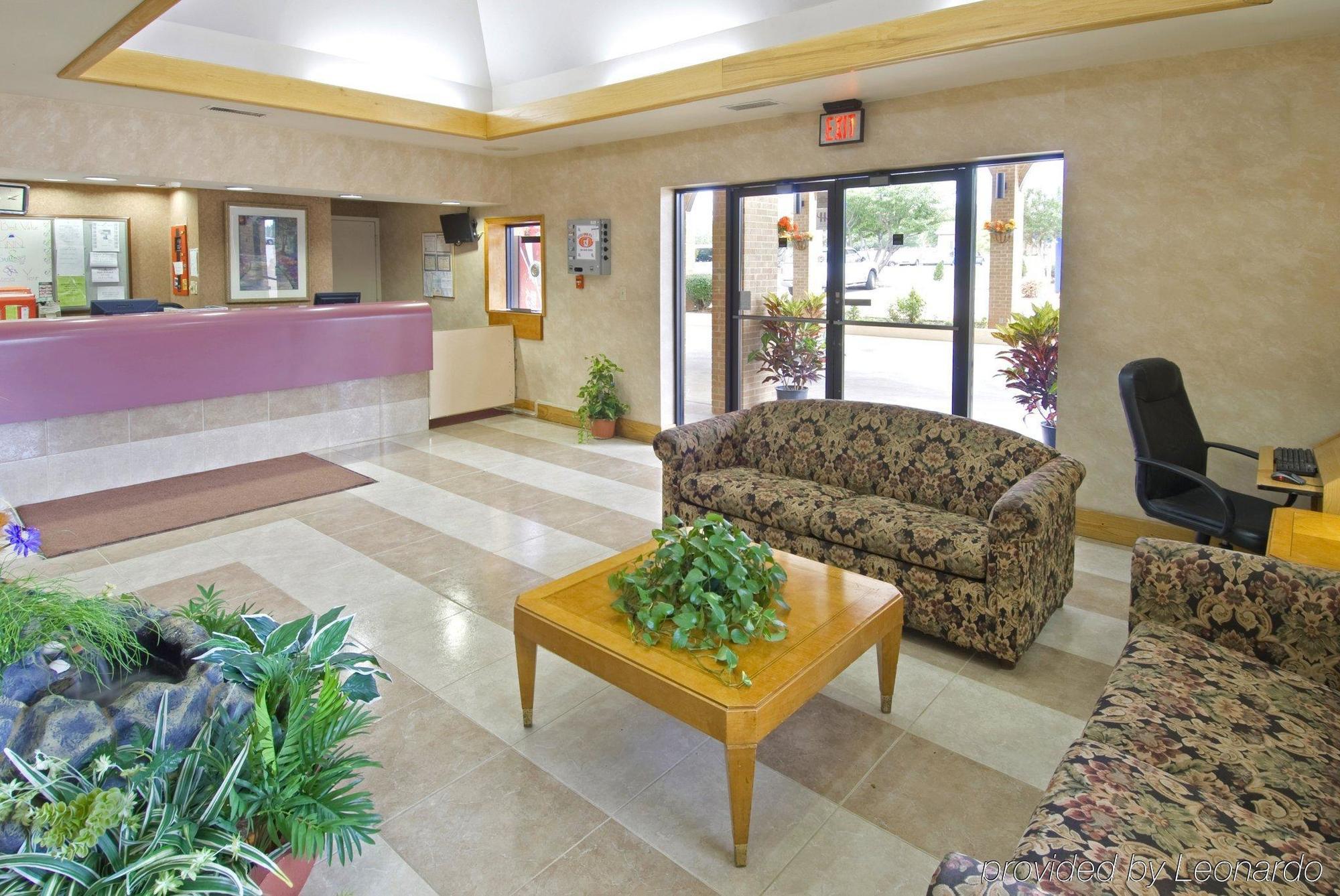 Americas Best Value Inn 斯托克布里奇 内观 照片